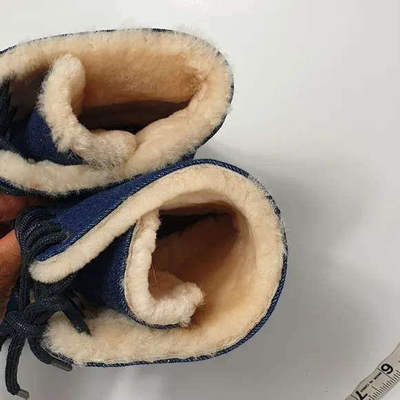 Emu Australia Brooklyn fur and Denim moccasin lace-up booties size 9