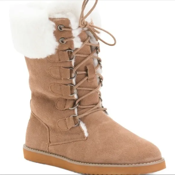 Emu Ridge Grace Mid Boots Size 8 NWT