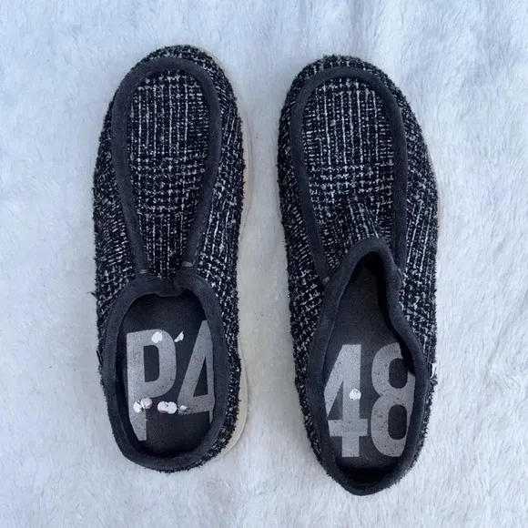 EUC P448 BUBBLE SHAKA INDOOR/OUTDOOR SLIPPERS Women’s SIZE 38