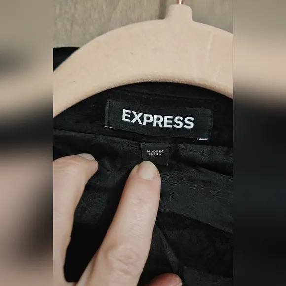 EXPRESS Black velvet tuxedo blazer slim fit. Size 48R