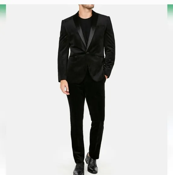 EXPRESS Black velvet tuxedo blazer slim fit. Size 48R