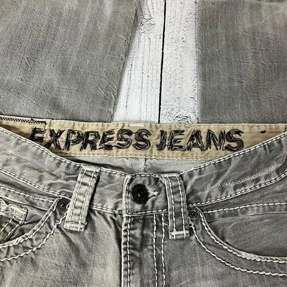 EXPRESS Slim Fit Jeans