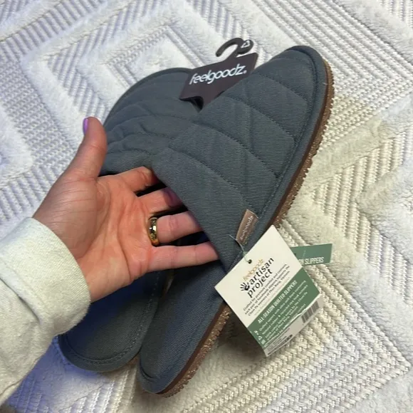FEELGOODZ - All Season Quilted Slippers Mules