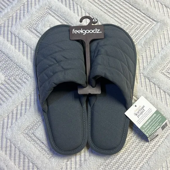FEELGOODZ - All Season Quilted Slippers Mules
