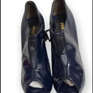FENDI Navy Patent Leather  Peep-Toe Platform Ankle Booties:Size:36.5..US(5.5)