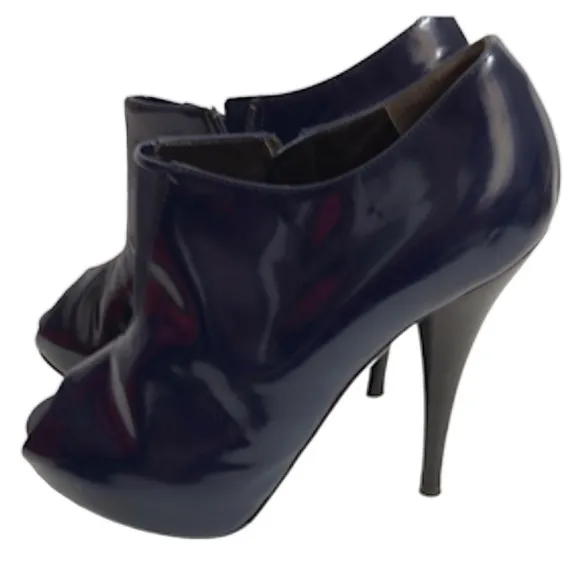 FENDI Navy Patent Leather  Peep-Toe Platform Ankle Booties:Size:36.5..US(5.5)