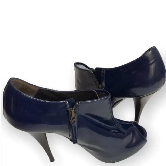 FENDI Navy Patent Leather  Peep-Toe Platform Ankle Booties:Size:36.5..US(5.5)