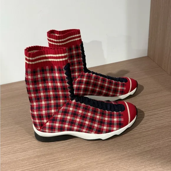 Fendi Red and Black Boots with Waterproof Design