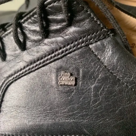 FINN COMFORT Black Leather Men's Shoes
