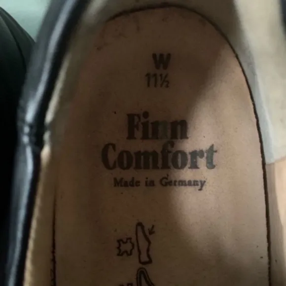 Finn Comfort Men's Black Leather Walking Shoes