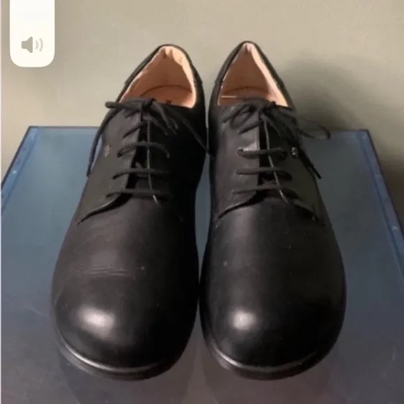 Finn Comfort Men's Black Leather Walking Shoes