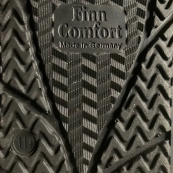 Finn Comfort Men's Black Leather Walking Shoes