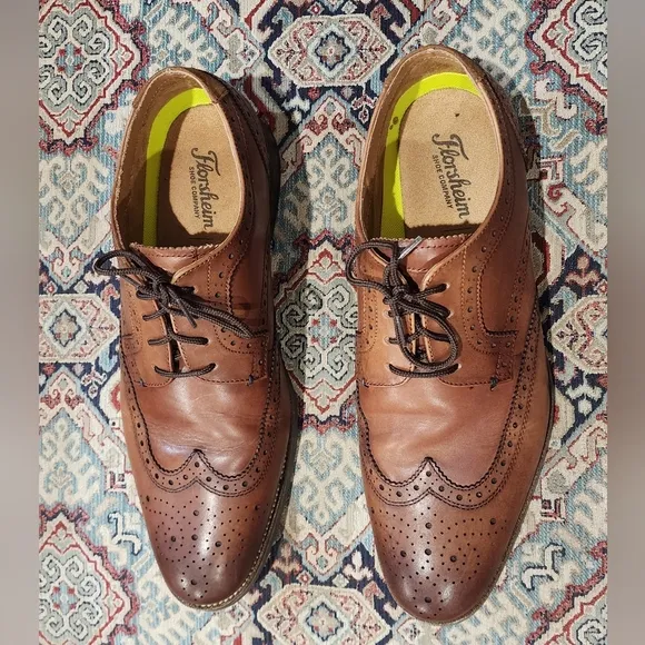 Florsheim Cognac Uptown Wingtip OxfordComfortech Ortholite w/Criss Cross Lacing
