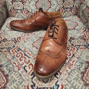 Florsheim Cognac Uptown Wingtip OxfordComfortech Ortholite w/Criss Cross Lacing