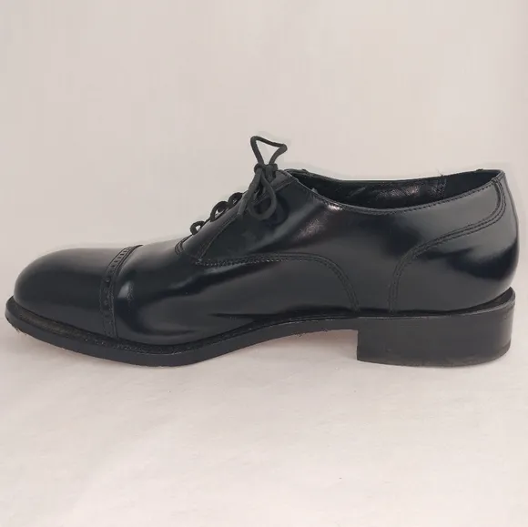 Florsheim 'Lexington Brogue' Black Patent Leather Lace-Up Oxford Sz. 8D EUC