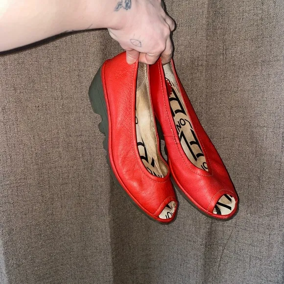 Fly London Red Wedge Shoes with Chunky Heel Staple Eclectic Bold Gently Used