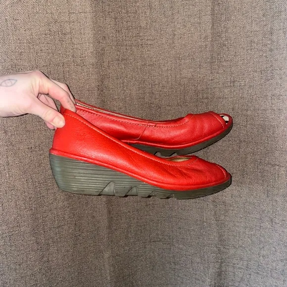 Fly London Red Wedge Shoes with Chunky Heel Staple Eclectic Bold Gently Used