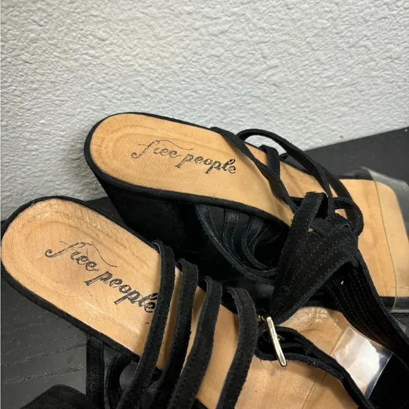 Free People Black Lina Block Heels Size Women’s US‎ 8.5 EU 39 Sandals Woven