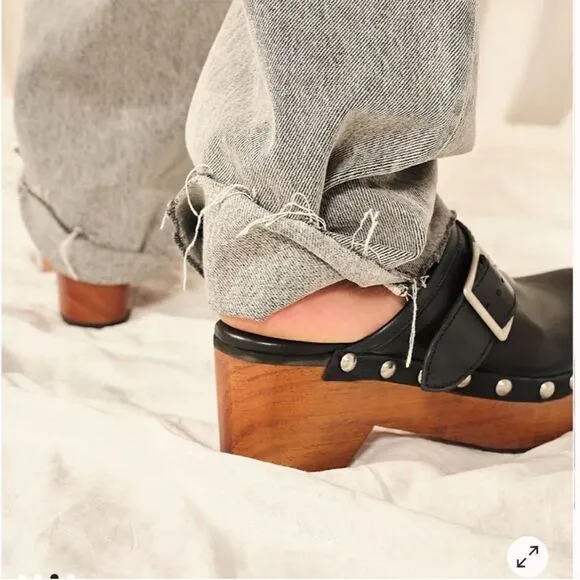 Free People Culver City Clog Black Leather Studs EU 36 US 6