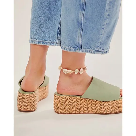 FREE PEOPLE Harbor Raffia Flatform Sandals / Light Sage