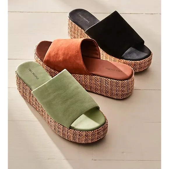 FREE PEOPLE Harbor Raffia Flatform Sandals / Light Sage