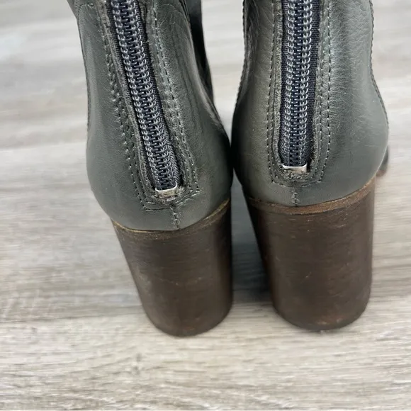 Free People Heeled Boots Slouchy Gray Leather Mid Calf Size 6.5 GUC