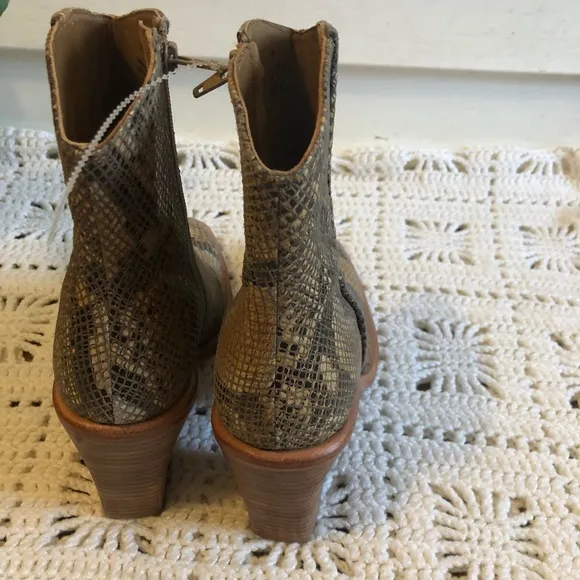 Free People In Tan Barclay Snake Print Ank…