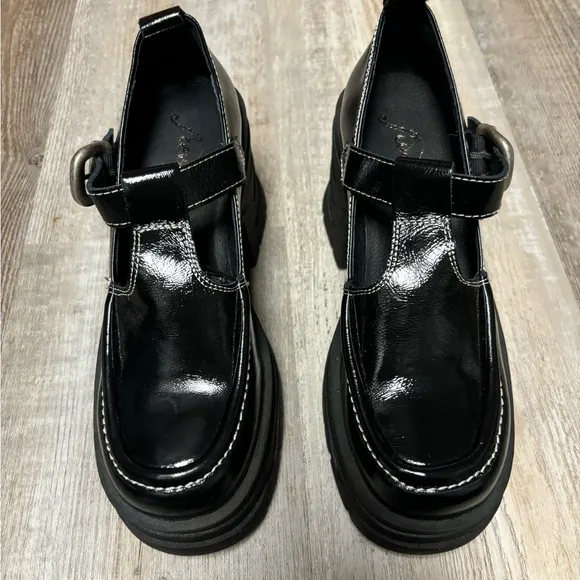 FREE PEOPLE Mayla NEW in BOX Black Patent Mary Jane T Strap Platform Shoes