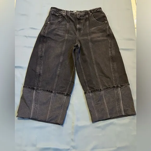 Free People Olsen Cuffed Crop Barrel Jeans We The Free Taper Barrel Black 31