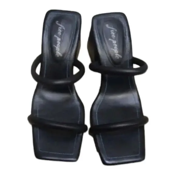FREE PEOPLE Parker Black Double Strap Pillow Heels Block Heel Size 8.5 NEW