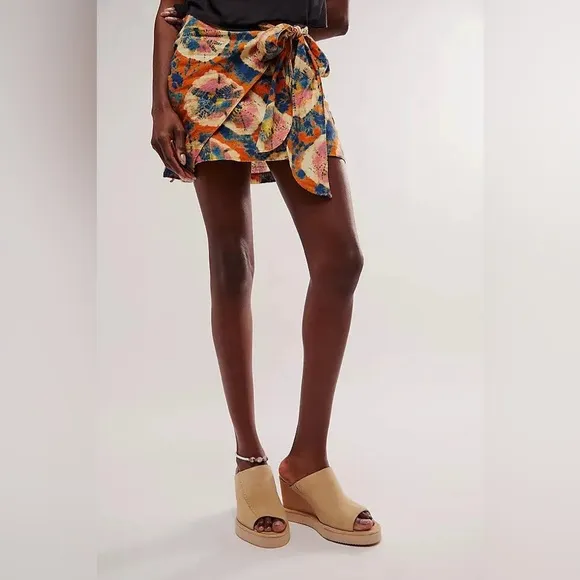 Free People Running In Wedges