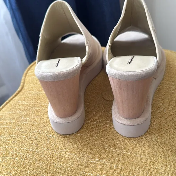 Free People Running In Wedges