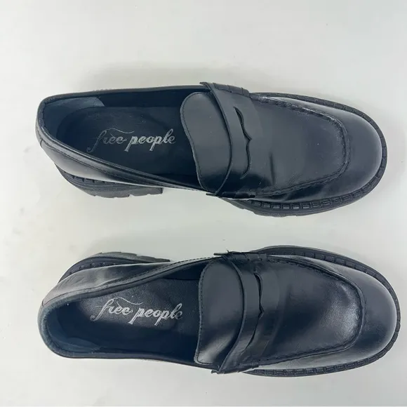 Free People Women's Lyra Lug Sole Leather Penny Loafers in Black EU38 /US 7.5