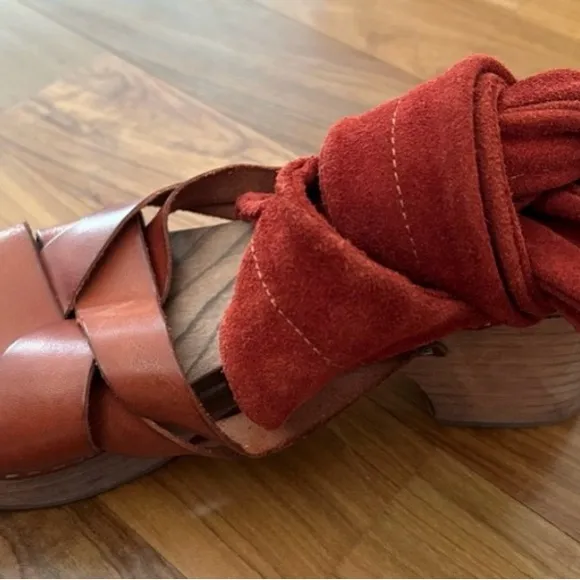 Free People | Women’s rust Emmy suede leather criss cross bridge strap clogs, 7