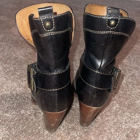 Frye Andrea mid western ankle boots Size 7 Black