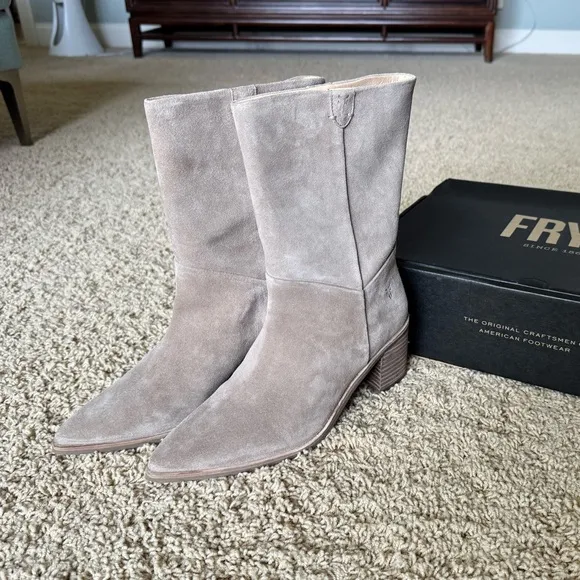 Frye Sadie Softy Mid women’s Suede Boots *New with box