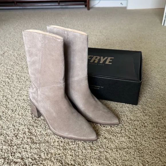 Frye Sadie Softy Mid women’s Suede Boots *New with box