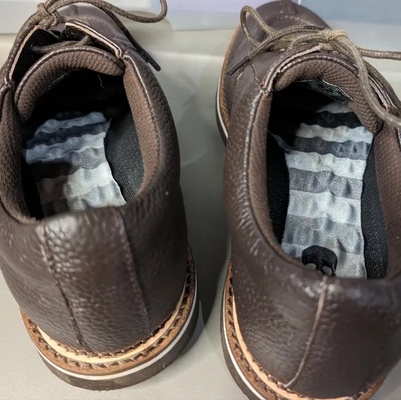 G/Fore 9 Gallivanter chocolate pebbled leather laceup comfy oxford golf shoes