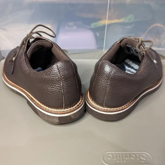 G/Fore 9 Gallivanter chocolate pebbled leather laceup comfy oxford golf shoes