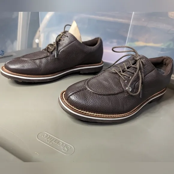 G/Fore 9 Gallivanter chocolate pebbled leather laceup comfy oxford golf shoes