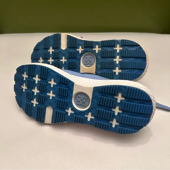 G/Fore Women’s MG4X2 Cross Training Spikeless Golf Shoe in Vista Blue size 9