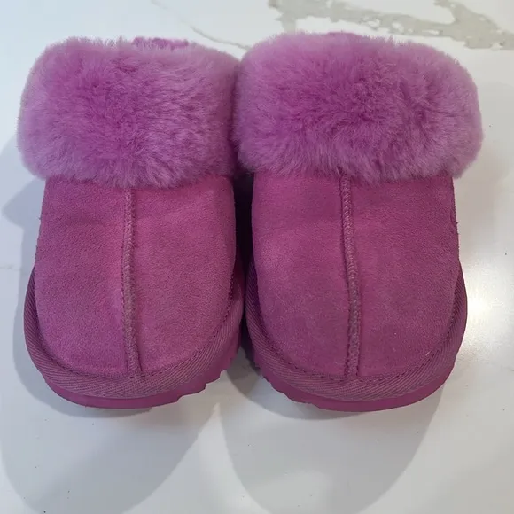 Girls Cozy II Ugg Slippers Pink Sz 3