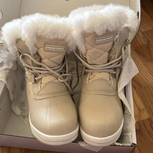 Girls Mid-Calf Winter Snow Boots