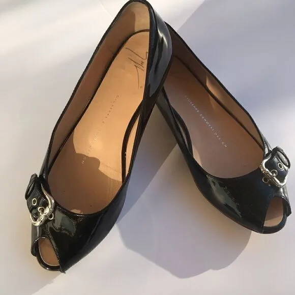 Giuseppe Zanotti Black Peeptoe Patent buckle shoes