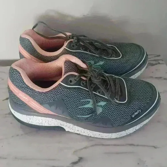 Gravity Defyer Women's Gray Salmon Mighty Walk Orthopedic Sneaker 8.5