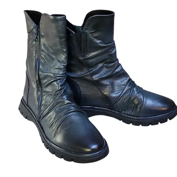 Green Blue Miz Mooz Leather Women's Boots New Size 6