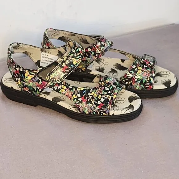 GreenLeaf Spikeless Golf Sandal Floral Leather Print Velcro Closure Sz 7 US 7M