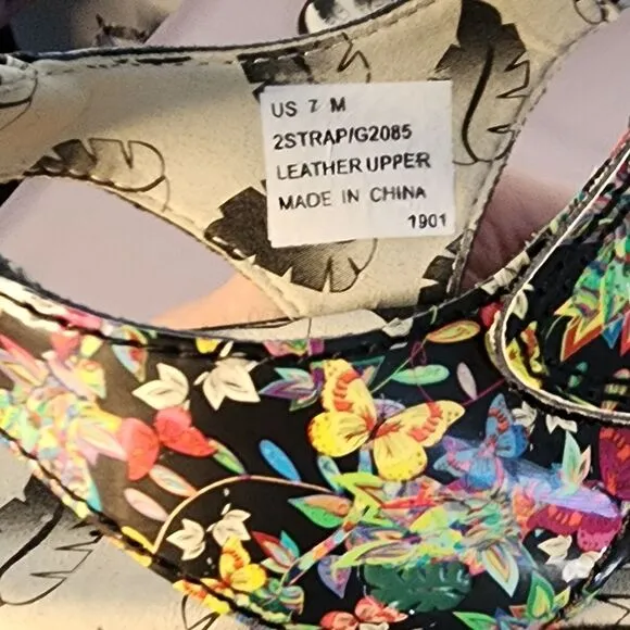 GreenLeaf Spikeless Golf Sandal Floral Leather Print Velcro Closure Sz 7 US 7M
