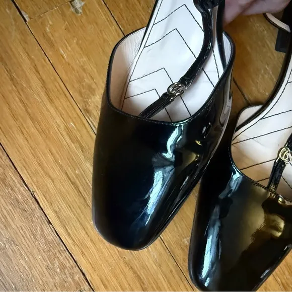 Gucci Double G black leather patent-finish ballerinas shoes 38.5