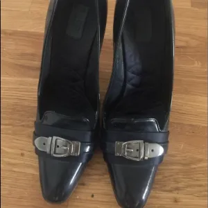 Gucci Navy High Heels
